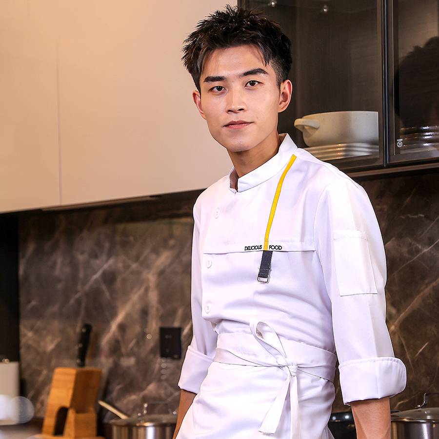 HT032-704 – Chef Uniform